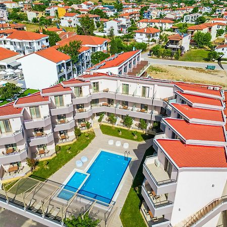 Aria Garden Suites ニキティ エクステリア 写真