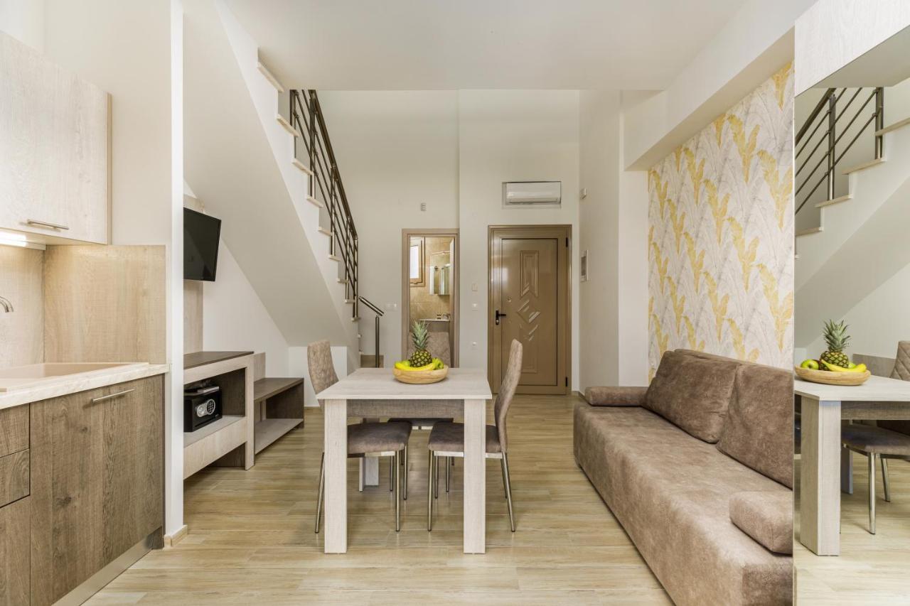 Aria Garden Suites ニキティ エクステリア 写真