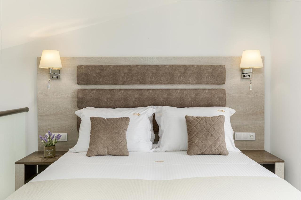 Aria Garden Suites ニキティ エクステリア 写真